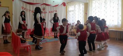 Посрещане на Баба Марта  5